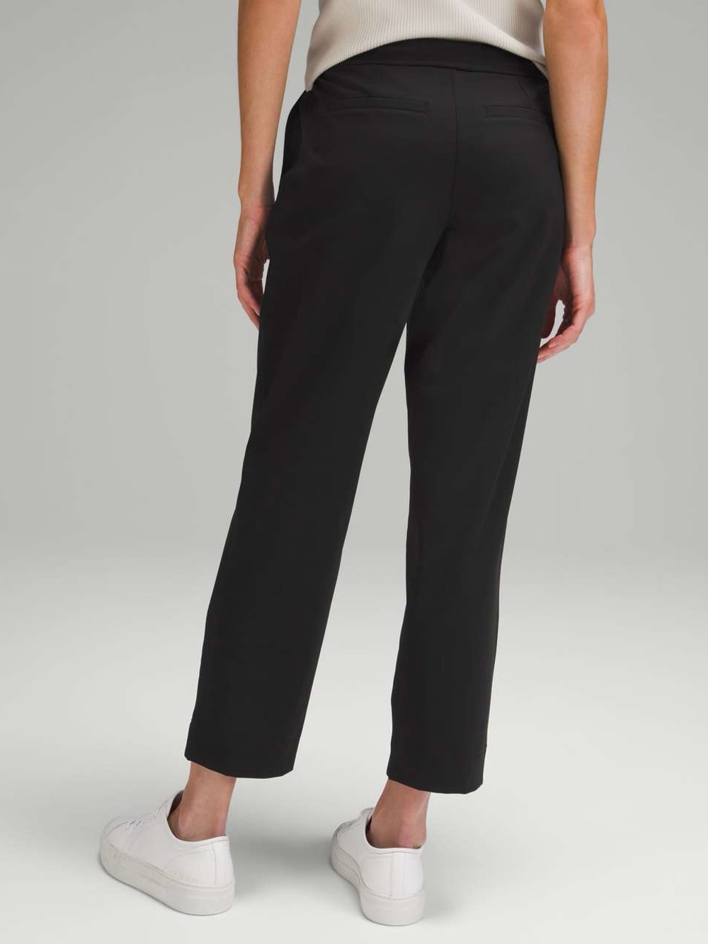 Lululemon Tapered-Leg Mid-Rise Pant 7/8 Length *Luxtreme